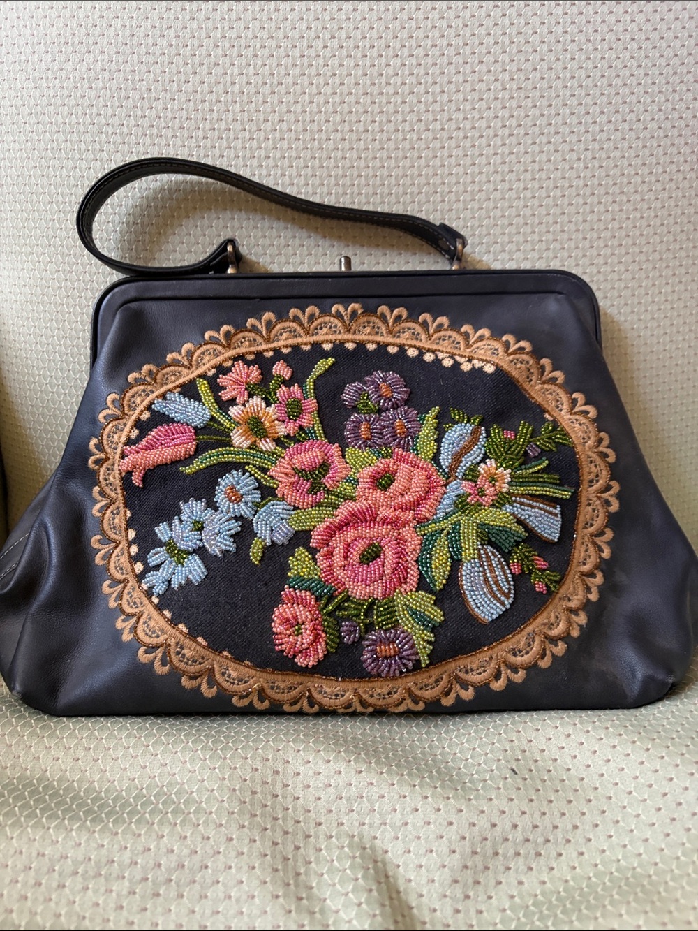 Isabella Fiore Black Floral Beaded Frame Dr. Bag